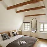 Kozna Suites